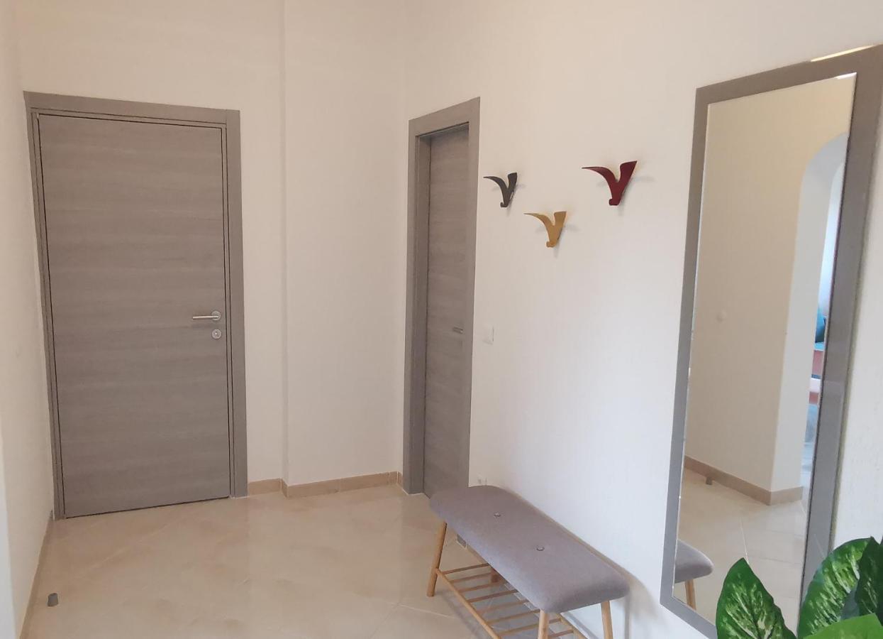 PUY Apartment Pineta With Terrace & Park Wood View מראה חיצוני תמונה