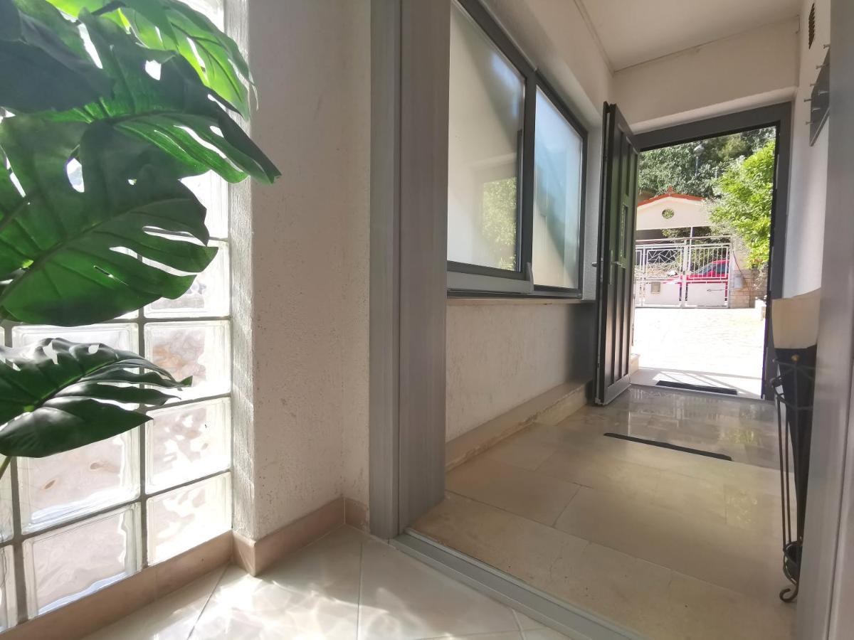 PUY Apartment Pineta With Terrace & Park Wood View מראה חיצוני תמונה